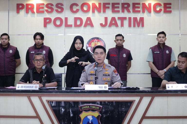 Jaga Ketentraman Ramadhan, Polda Jatim Bongkar Peredaran Bahan Peledak Ilegal