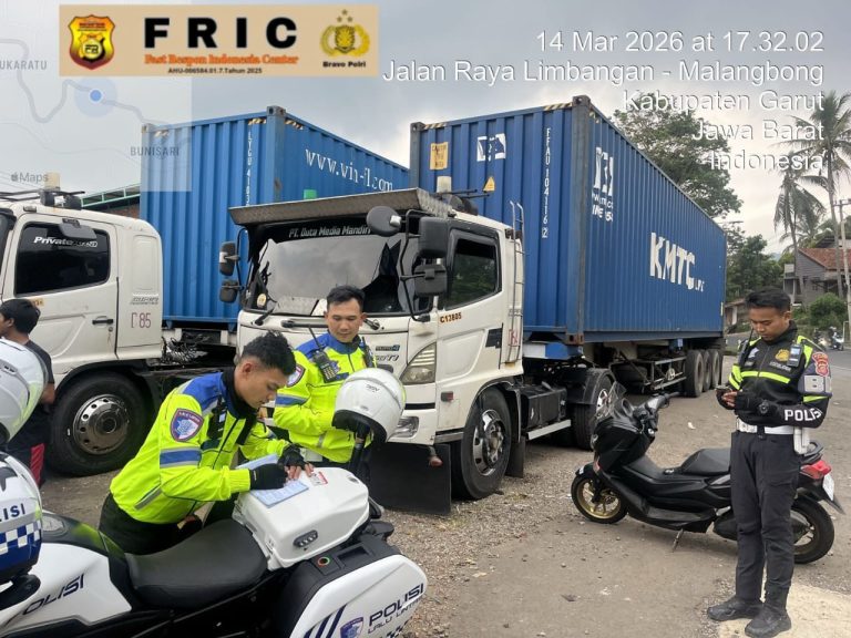 Jabar Tindak 1.700 Truk Sumbu Tiga yang Masih Melanggar, Edukasi dan Pengawasan Akan Ditingkatkan
