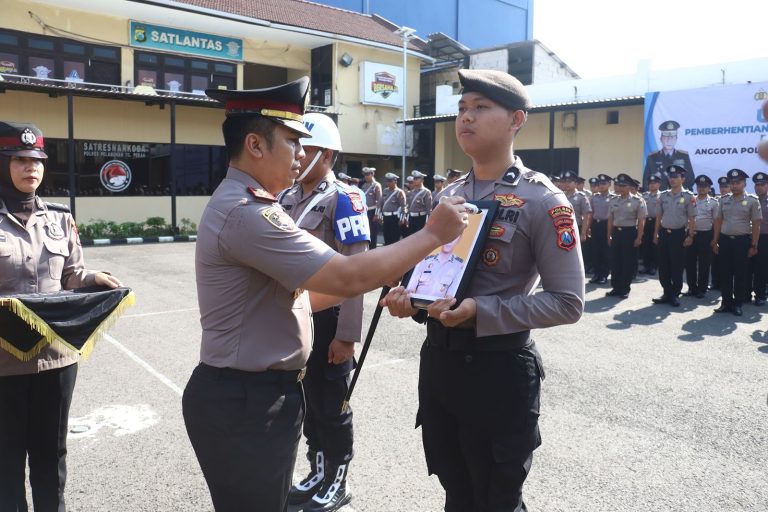 Komitmen Nyata Lewat PTDH, Polres Tanjung Perak Perkuat Pengawasan Internal”