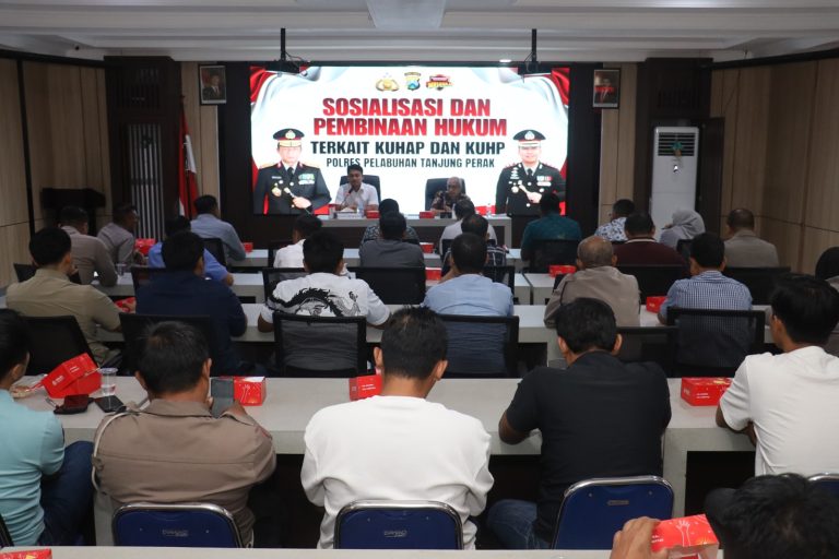 Polres Tanjung Perak Gandeng Pakar Unair Bedah KUHP dan KUHAP. 