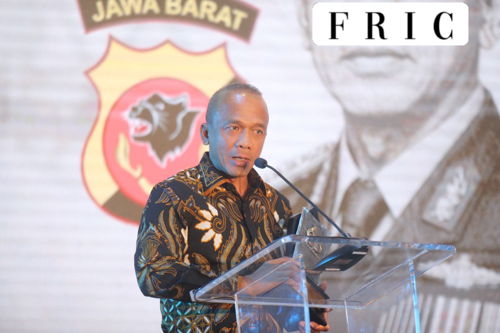 Kapolda Jabar Terima Penghargaan Bergengsi Kategori Institusi Operasi Kemanusiaan Lebaran 2026, Tekan Laka Lantas dan Kriminalitas