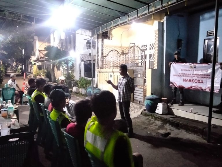 Jaga Masa Depan Generasi, Reskrim Polsek Semampir Sosialisasikan Bahaya Narkoba dan Kenakalan Remaja