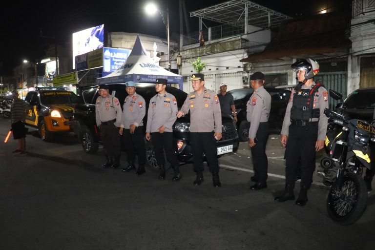 Polres Pelabuhan Tanjung Perak Gelar Patroli Skala Besar, Antisipasi Kejahatan hingga Balap Liar