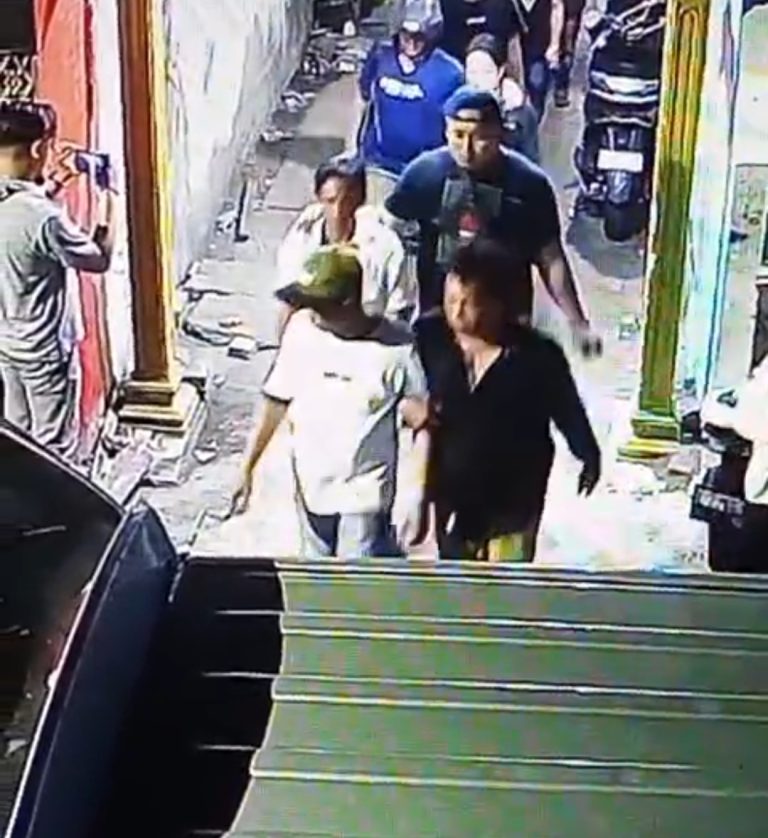 Penggerebekan di Jalan Serengganan Gang Lebar Viral, 9 Orang Diamankan, 7 Dikabarkan Dibebaskan