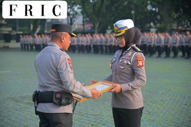 Kapolda Jabar Resmi Lantik Kombes Pol Eti Haryati melalui Kenaikan Pangkat Luar Biasa