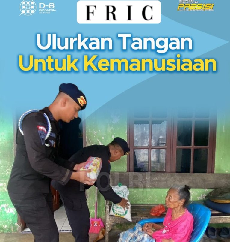 Satbrimob Polda Sumut Tebar Kepedulian, Bagikan Paket Sembako untuk Warga Membutuhkan