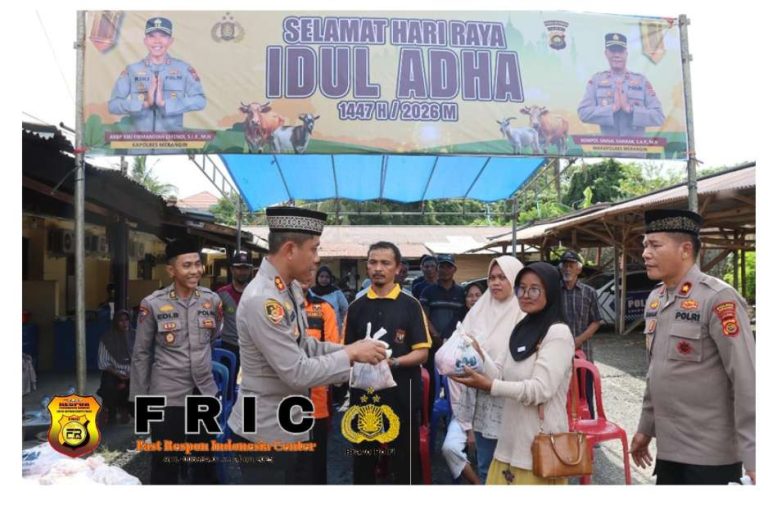 Wujud Kepedulian Polri, Kapolres Merangin Pimpin Pemotongan Hewan Qurban, 8 Ekor Sapi 2 Ekor Kambing