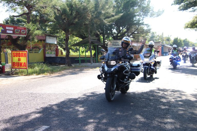 Polres Sumenep Patroli Skala Besar Pastikan Perayaan 1 Suro Kondusif