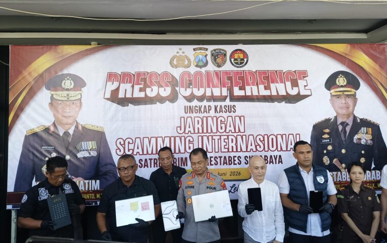Polrestabes Surabaya Ungkap Jaringan Scamming Internasional, 44 Tersangka Diamankan