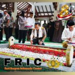 Jelang Hari Bhayangkara, Kapolri Ziarah ke Makam Gus Dur 