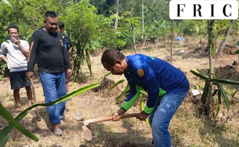 Satlantas Polres Sumedang Dukung Ketahanan Pangan Melalui Lomba Pembasmian Tikus di Cisitu 