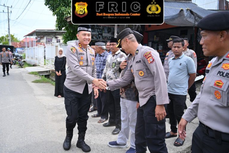 Polres Pidie Serahkan Kunci Rumah Hasil Bedah Rumah, Wujud Nyata Kepedulian di HUT Bhayangkara ke-80