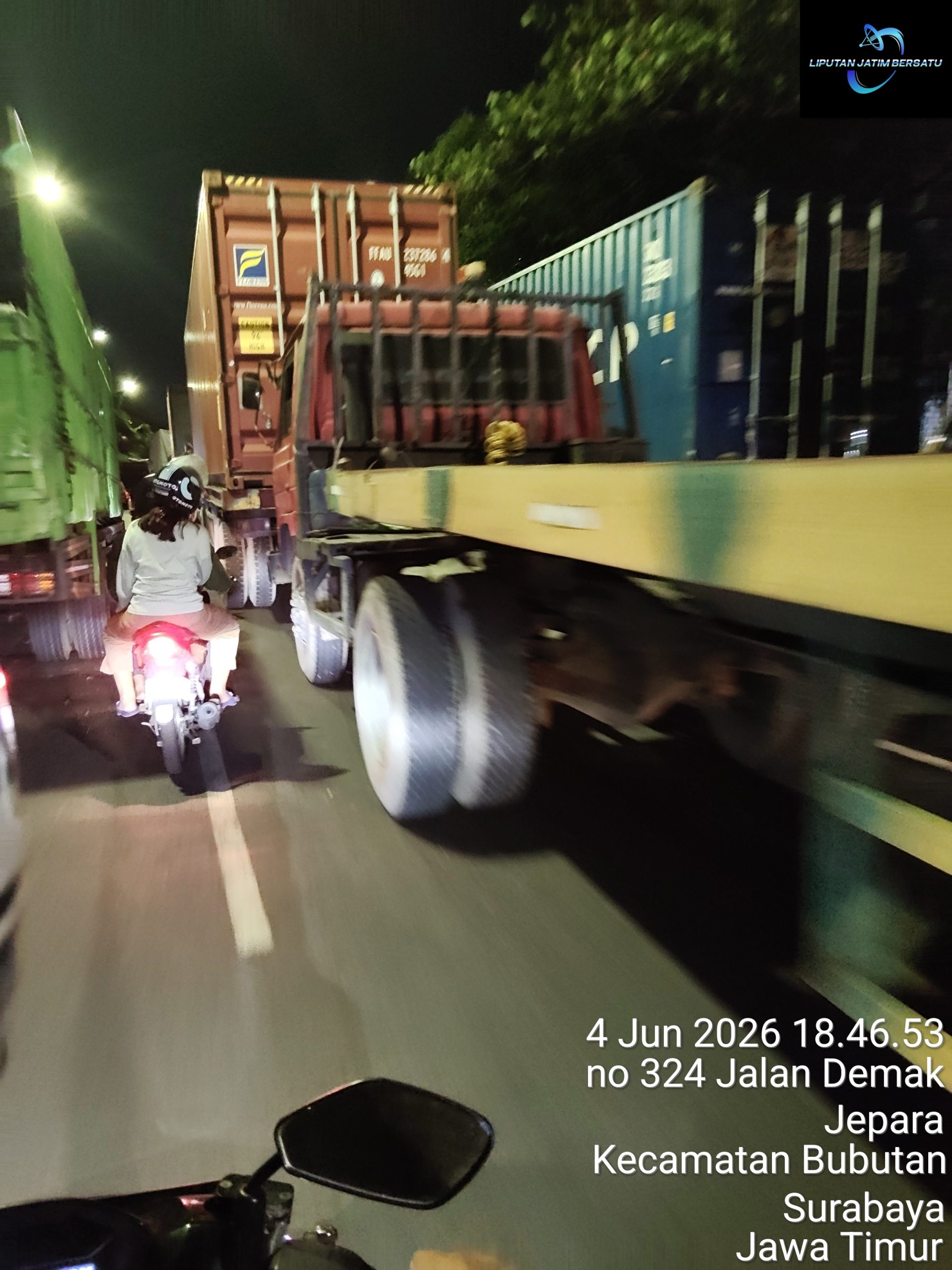 Kemacetan Jalan Demak Tak Kunjung Terurai, Kinerja Satlantas Polres Pelabuhan Tanjung Perak Jadi Sorotan