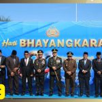 PANGDAM XX/TUANKU IMAM BONJOL HADIRI UPACARA DAN SYUKURAN HARI BHAYANGKARA KE-80 TAHUN 2026 DI ISTANA GURBERNUR SUMBAR