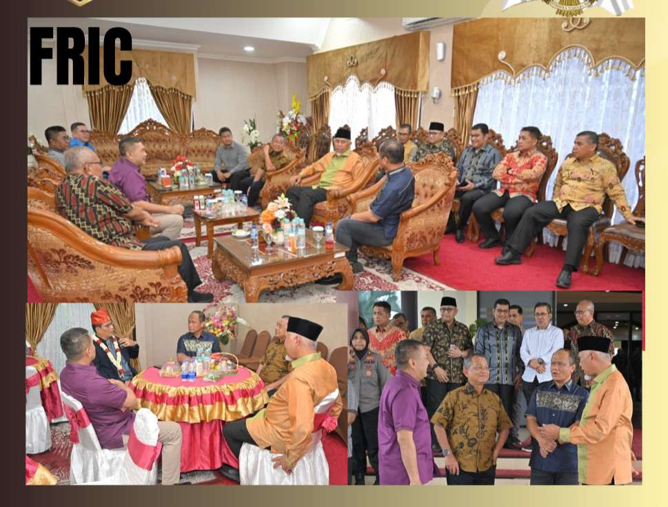 PANGDAM XX/TUANKU IMAM BONJOL SAMBUT KEDATANGAN PEJABAT BARU KAPOLDA SUMBAR DI BANDARA INTERNASIONAL MINANGKABAU (BIM)
