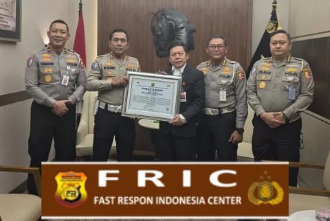 Inovasi Pelayanan Publik Modern, Korlantas Polri Raih Penghargaan Presisi Berkat SIM Digital dan e-BPKB