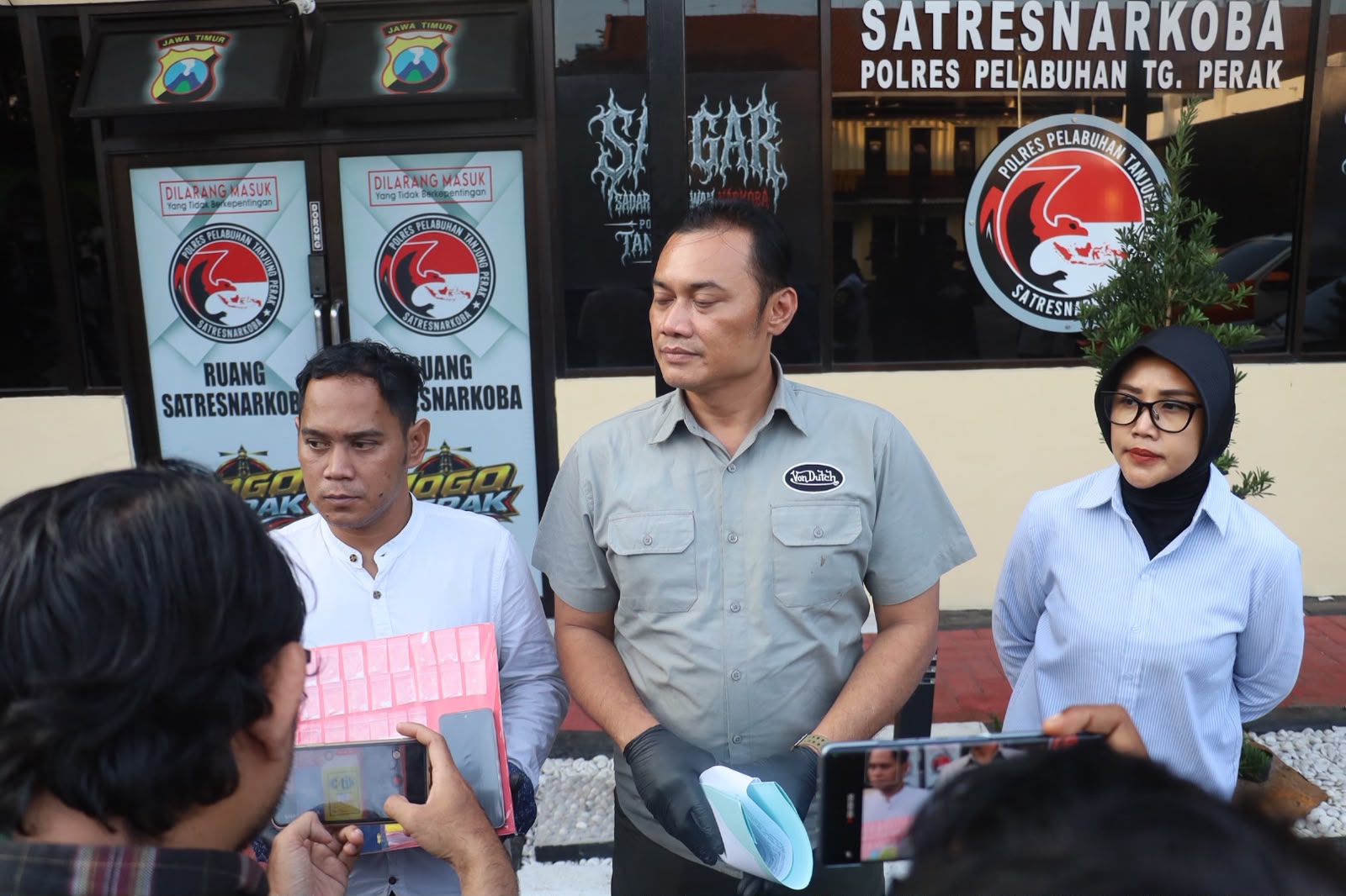 Polres Tanjung Perak Tangkap Residivis, 89,81 Gram Sabu Diamankan