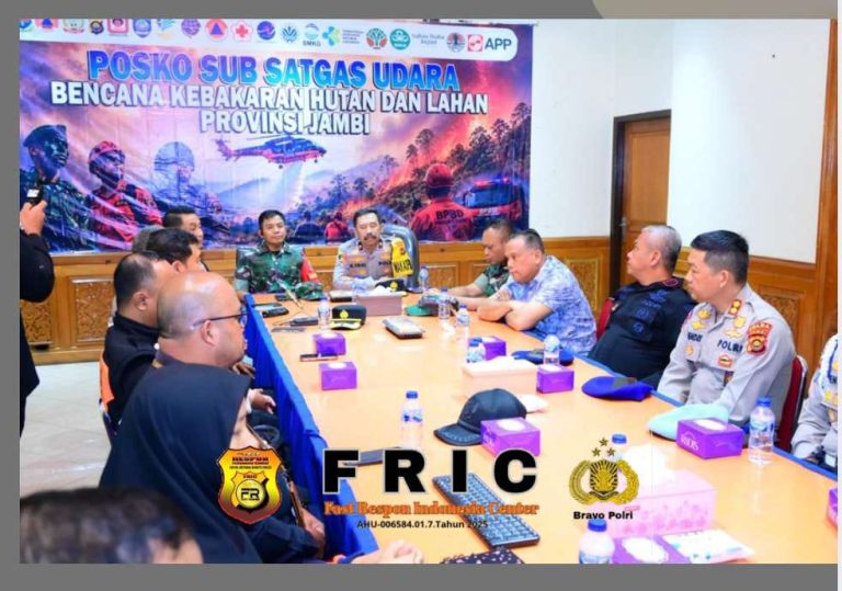 Wakapolda Jambi bersama Satgas Karhutla Cek Hotspot Karhutla, Evaluasi Penanganan dan Perkuat Sinergi di Lapangan