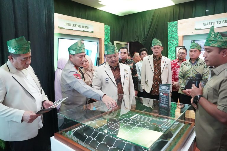 Komjen Pol. (P) Prof. Dr. Chrysnanda Dwilaksana, Dorong Penguatan Ilmu Kepolisian Bidang Lingkungan di Universitas Riau