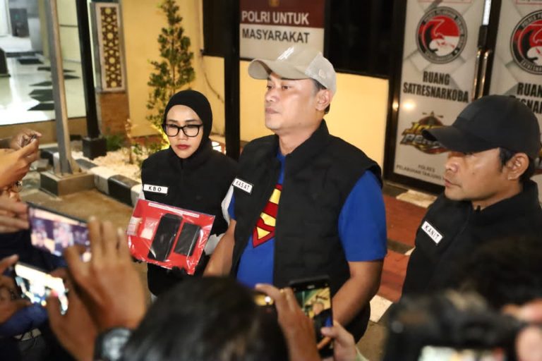 Sabu 8,4 Gram Terbongkar di Sawah Pulo, Polisi Buru Pemasok dari Bangkalan