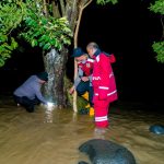 Respons Cepat Tangani Banjir Padang, Polri Kerahkan Personel dan Dirikan Posko Kesehatan