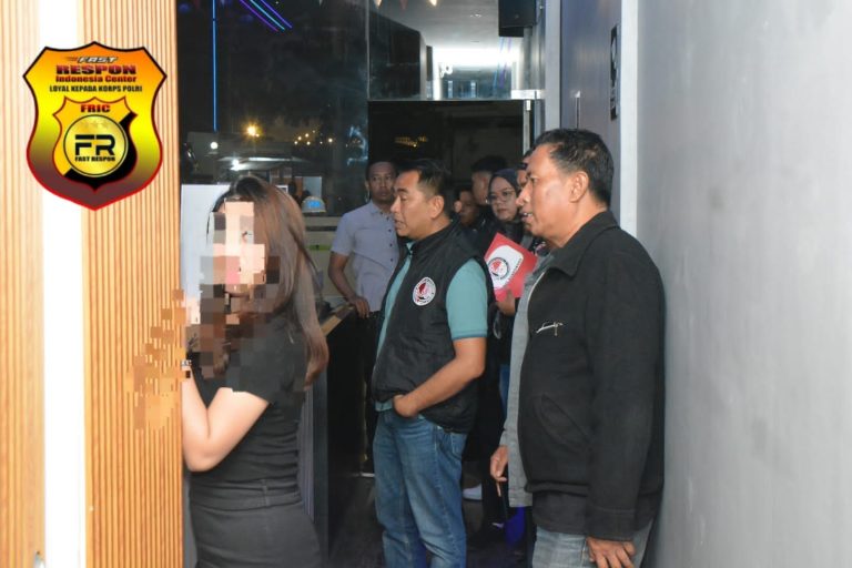 Cegah Peredaran Narkoba,Tim Gabungan Polres Bondowoso Razia THM dan Tes Urine Pengunjung