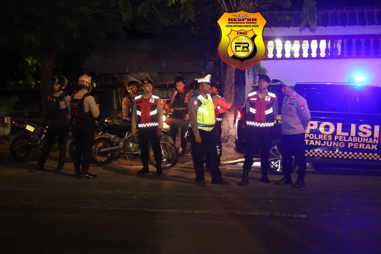 Polres Pelabuhan Tanjung Perak Gelar Patroli Skala Besar Antisipasi Gangster dan Balap Liar
