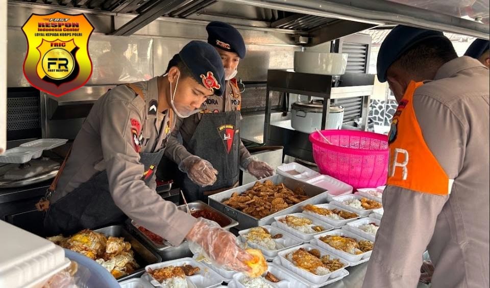 Tanggap Karhutla, Brimob Polda Jatim Padukan Operasi SAR dan Aksi Kemanusiaan